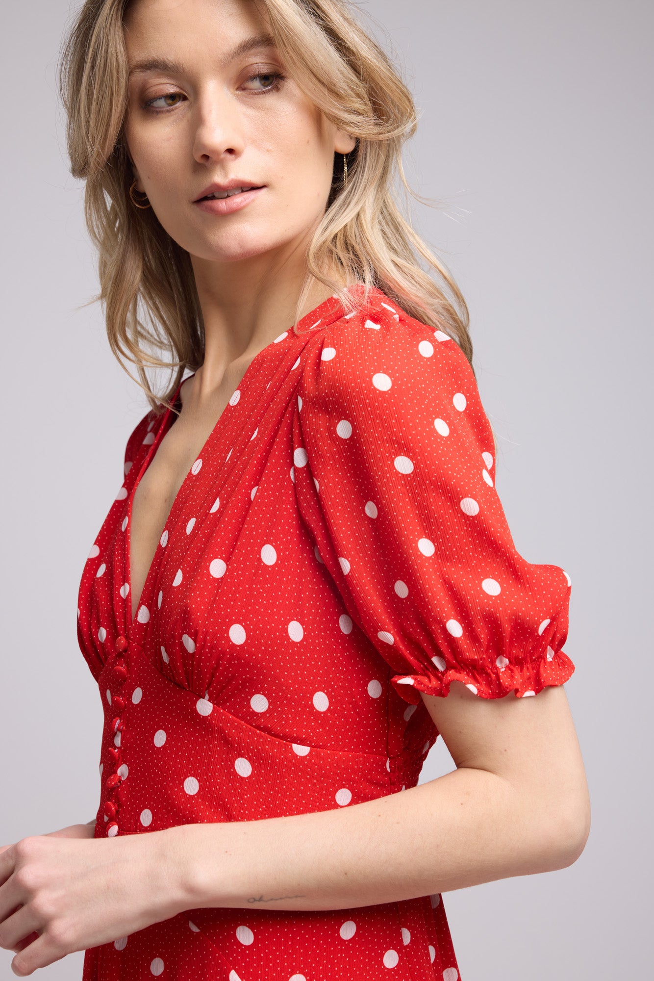 ROBE 62279/1056 POIS ROUGE