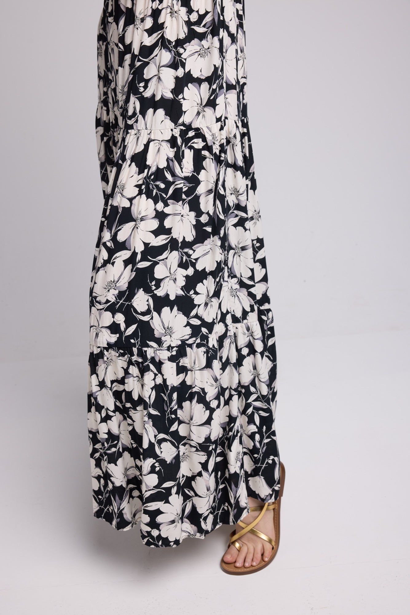 ROBE 62380 V NOIR 1098V