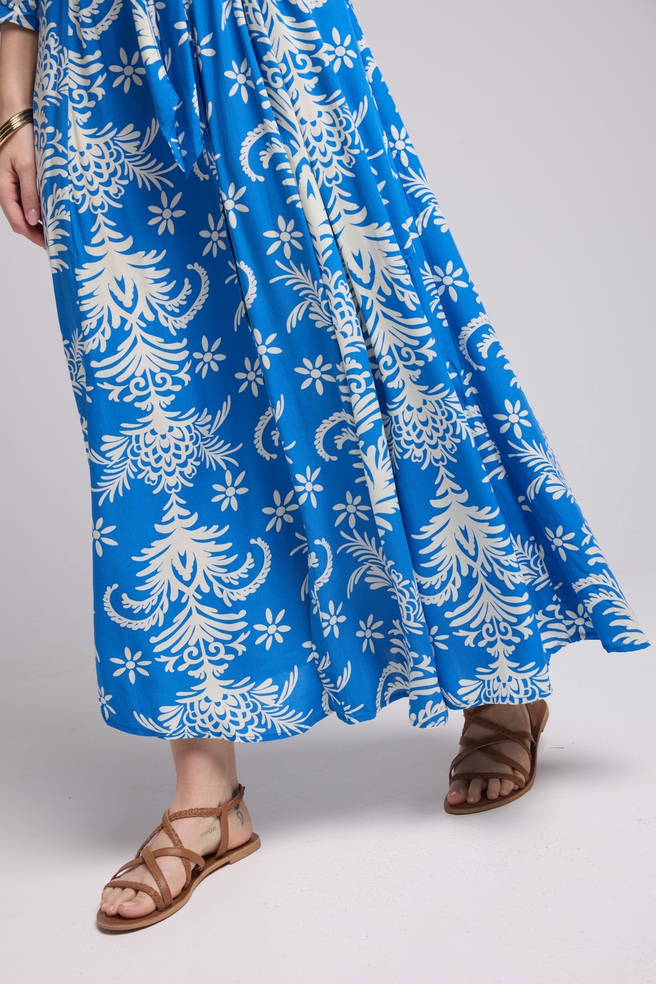ROBE 62998/1396V BLEU ROI BLANC