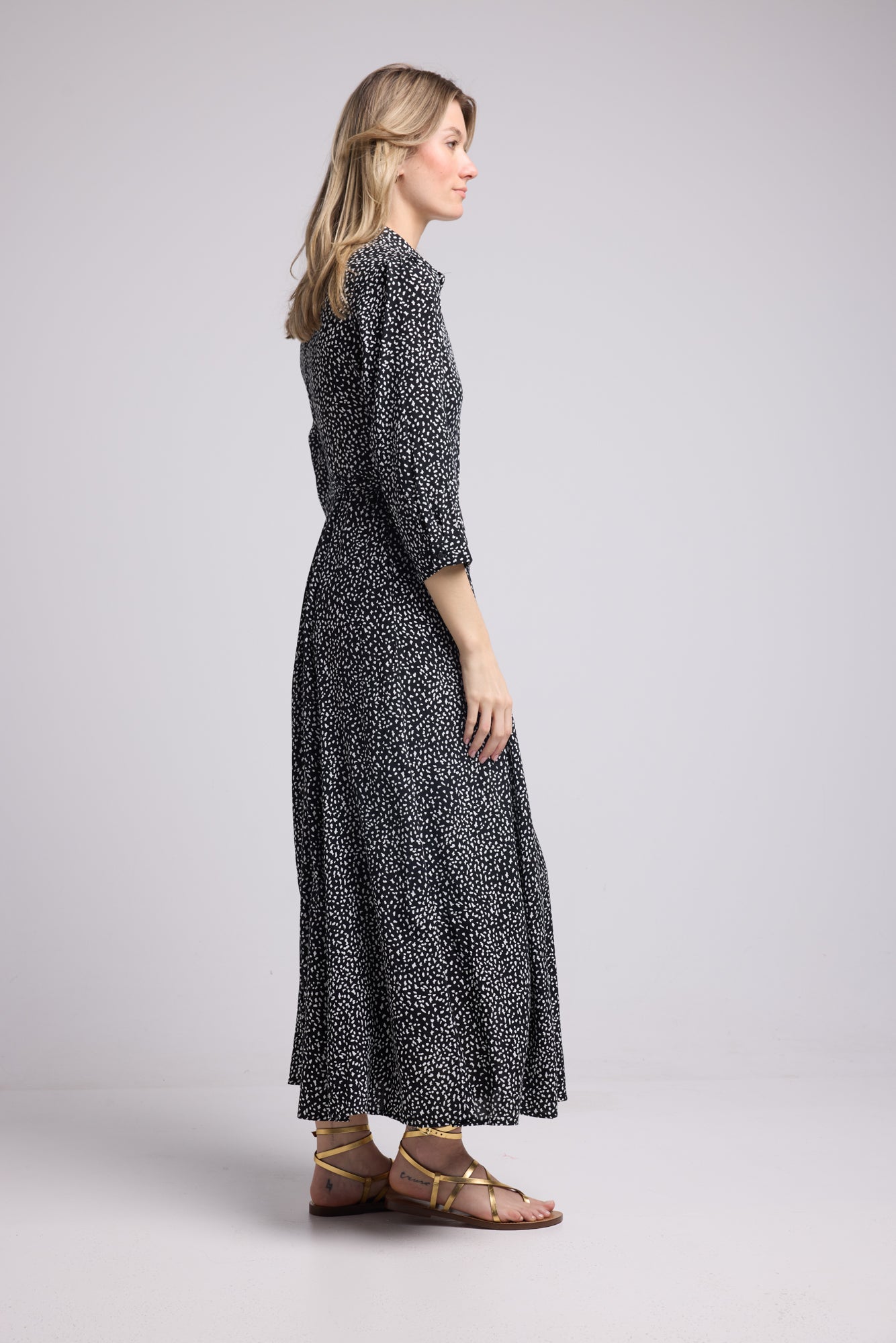ROBE 62998/702 NOIR