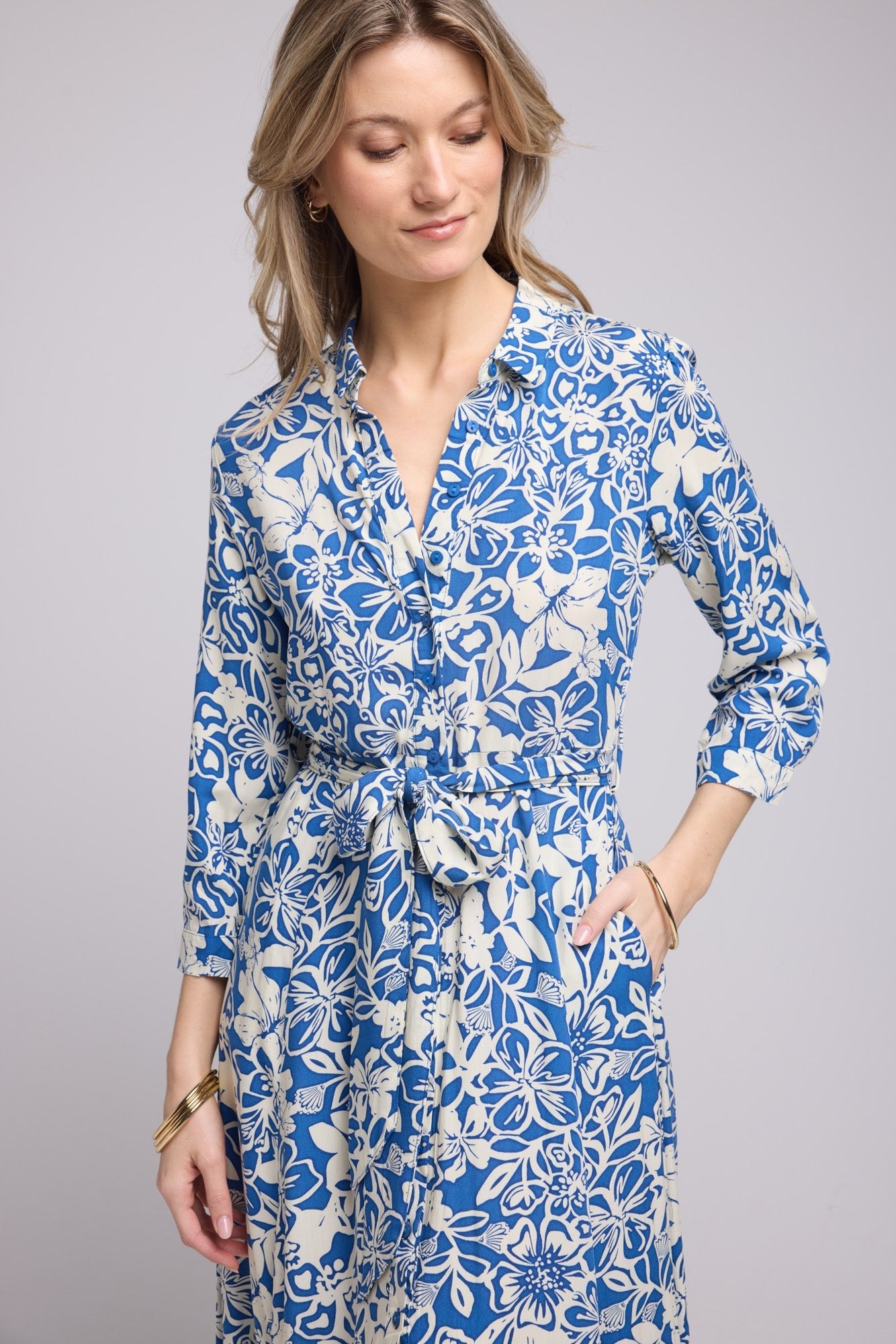 ROBE 62998/FLEURS BLEU BLANC 960V