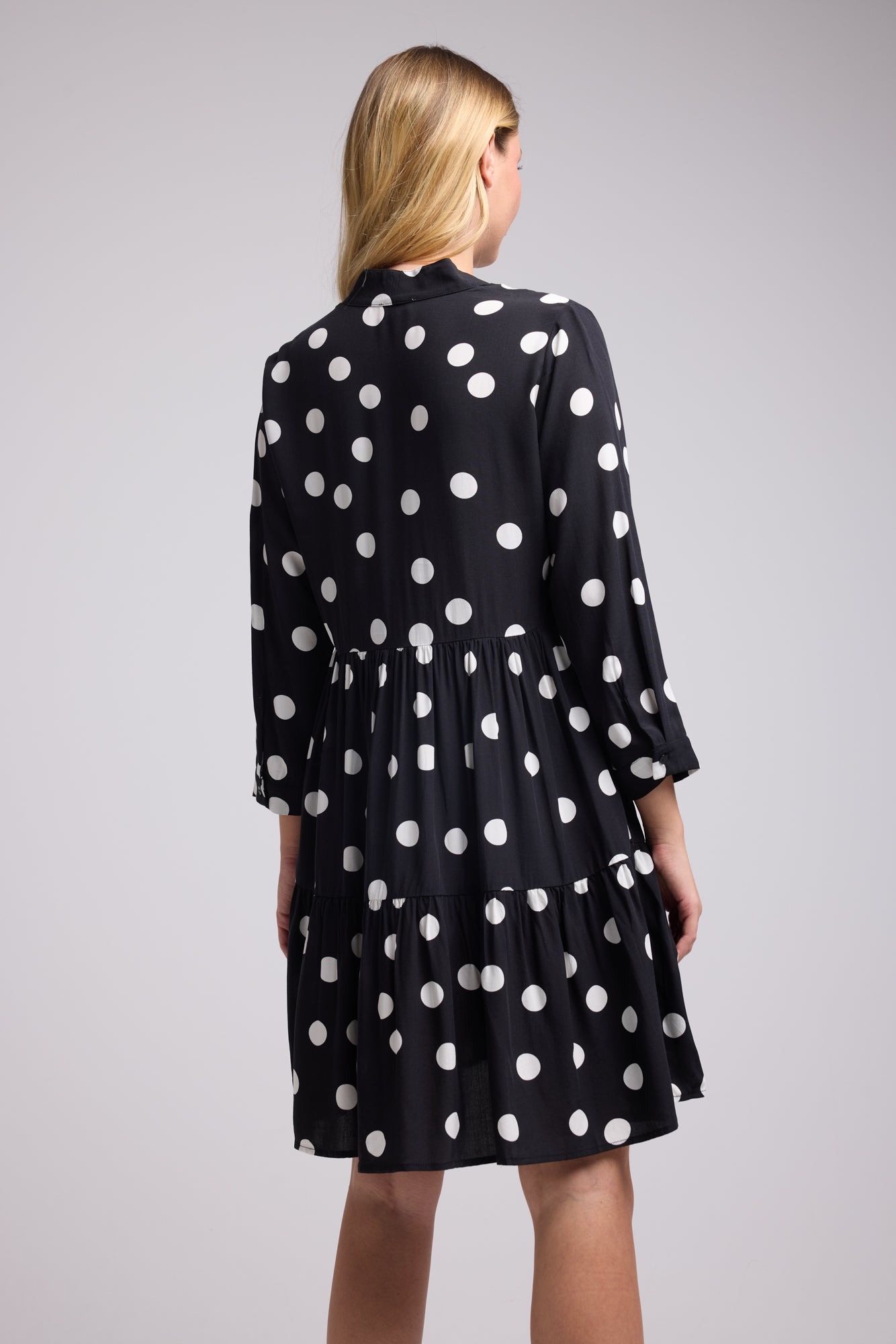 ROBE 63552/1531V NOIR