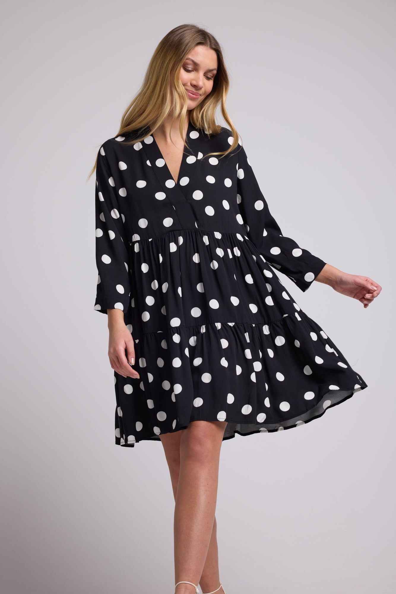 ROBE 63552/1531V NOIR