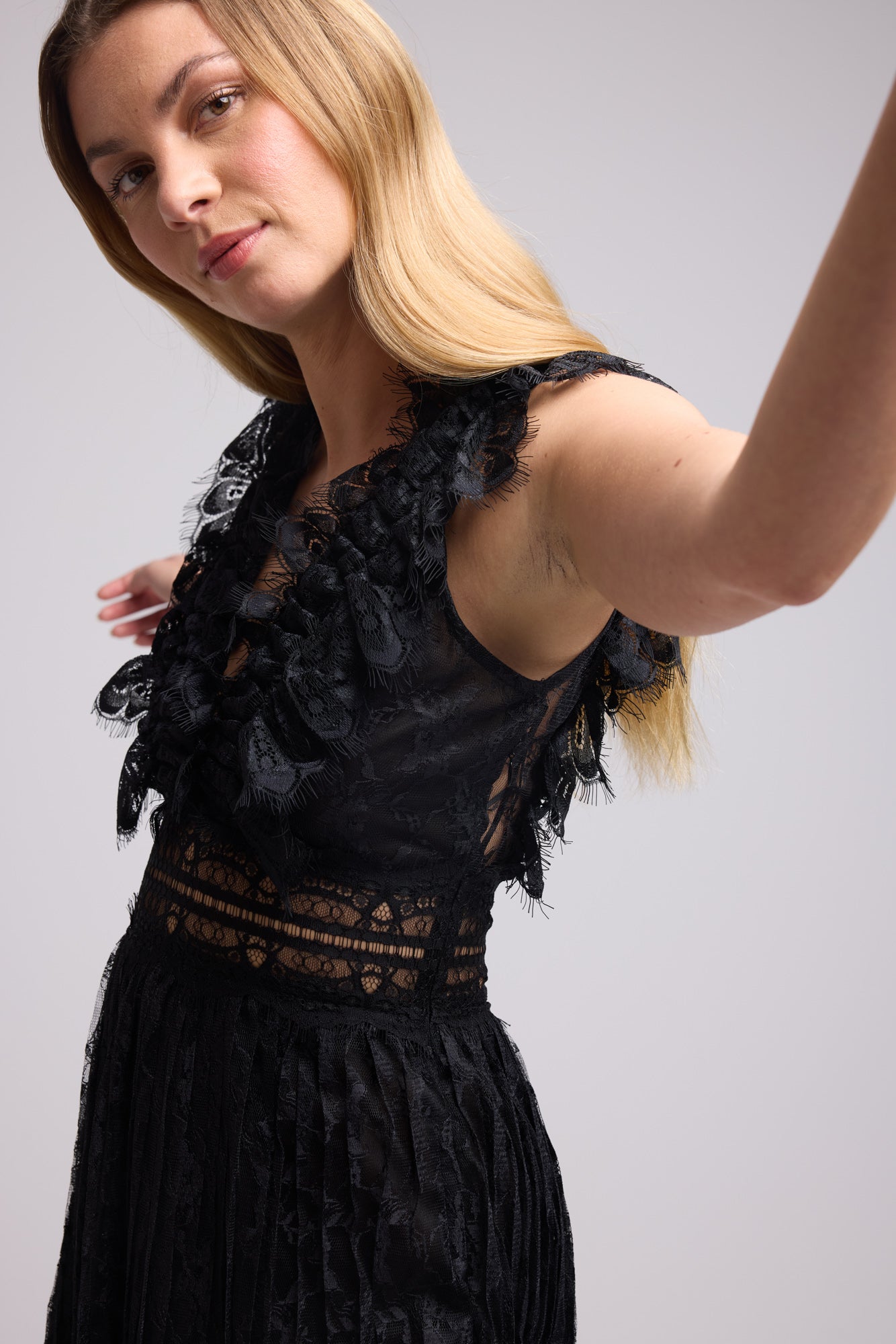 ROBE 63564 1446V NOIR