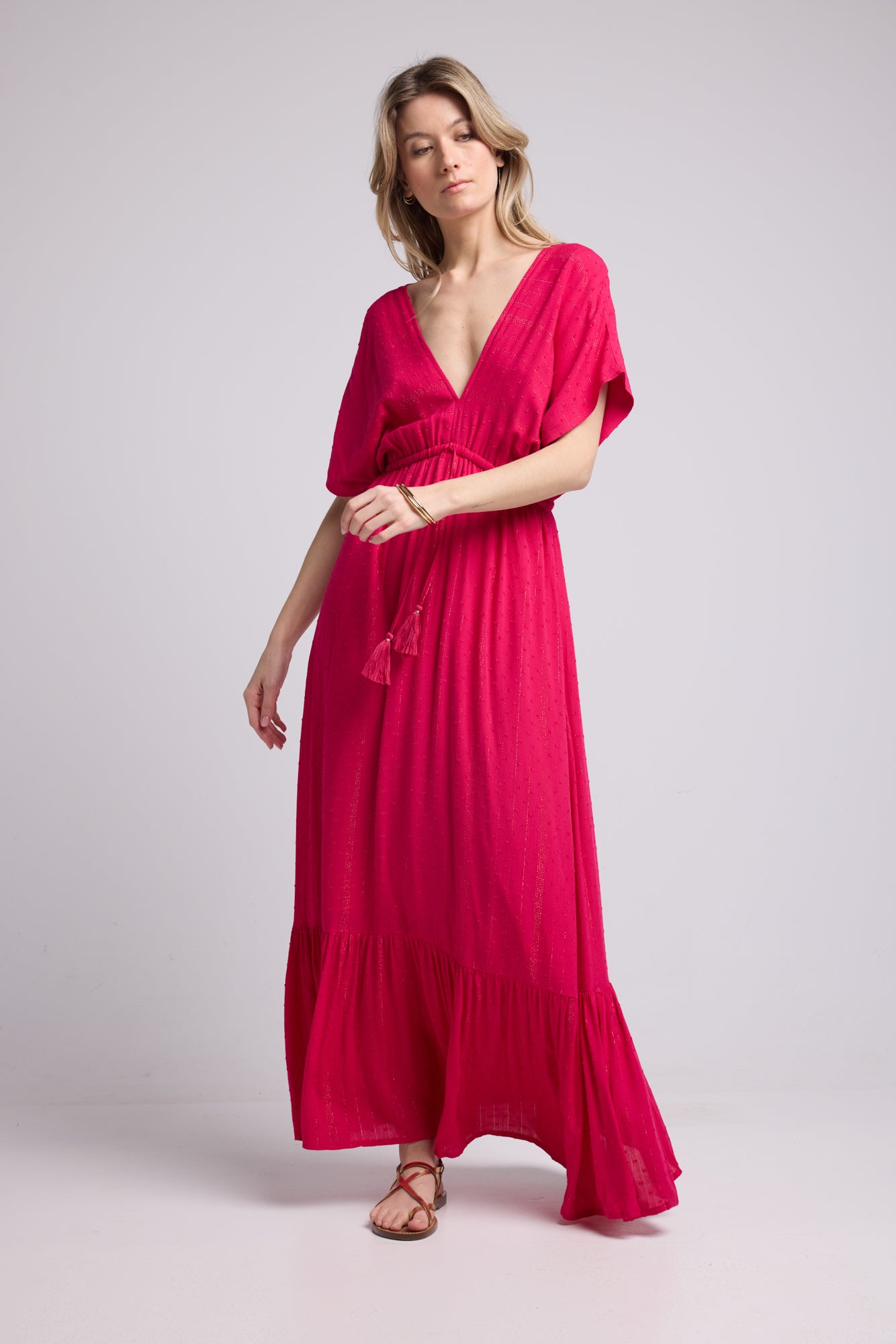 ROBE ADELE LONG FUSHIA
