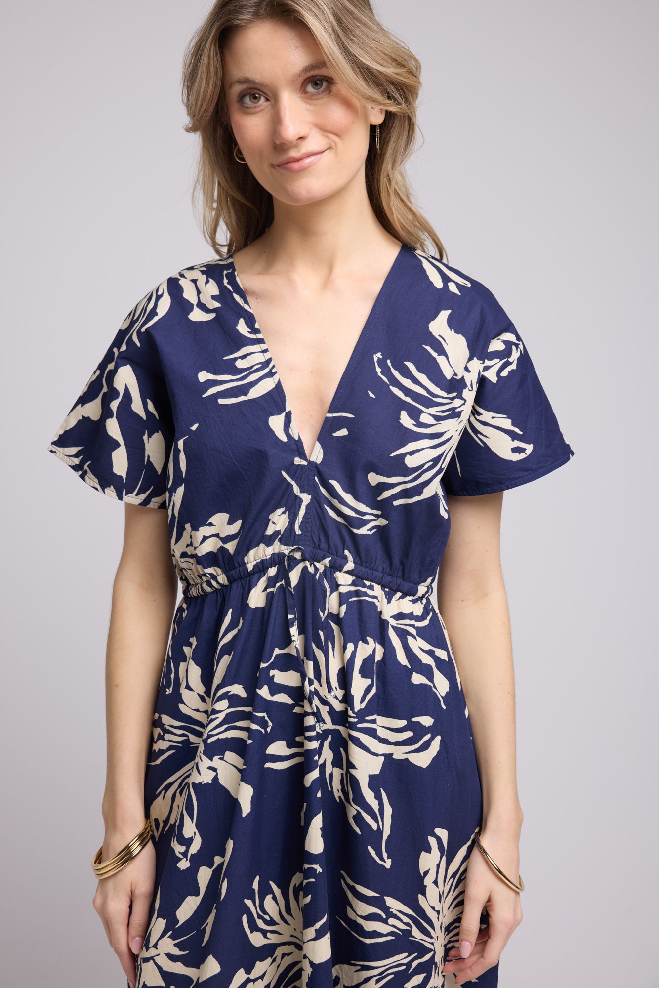 ROBE AVA IMP/FLEURS NAVY P2302