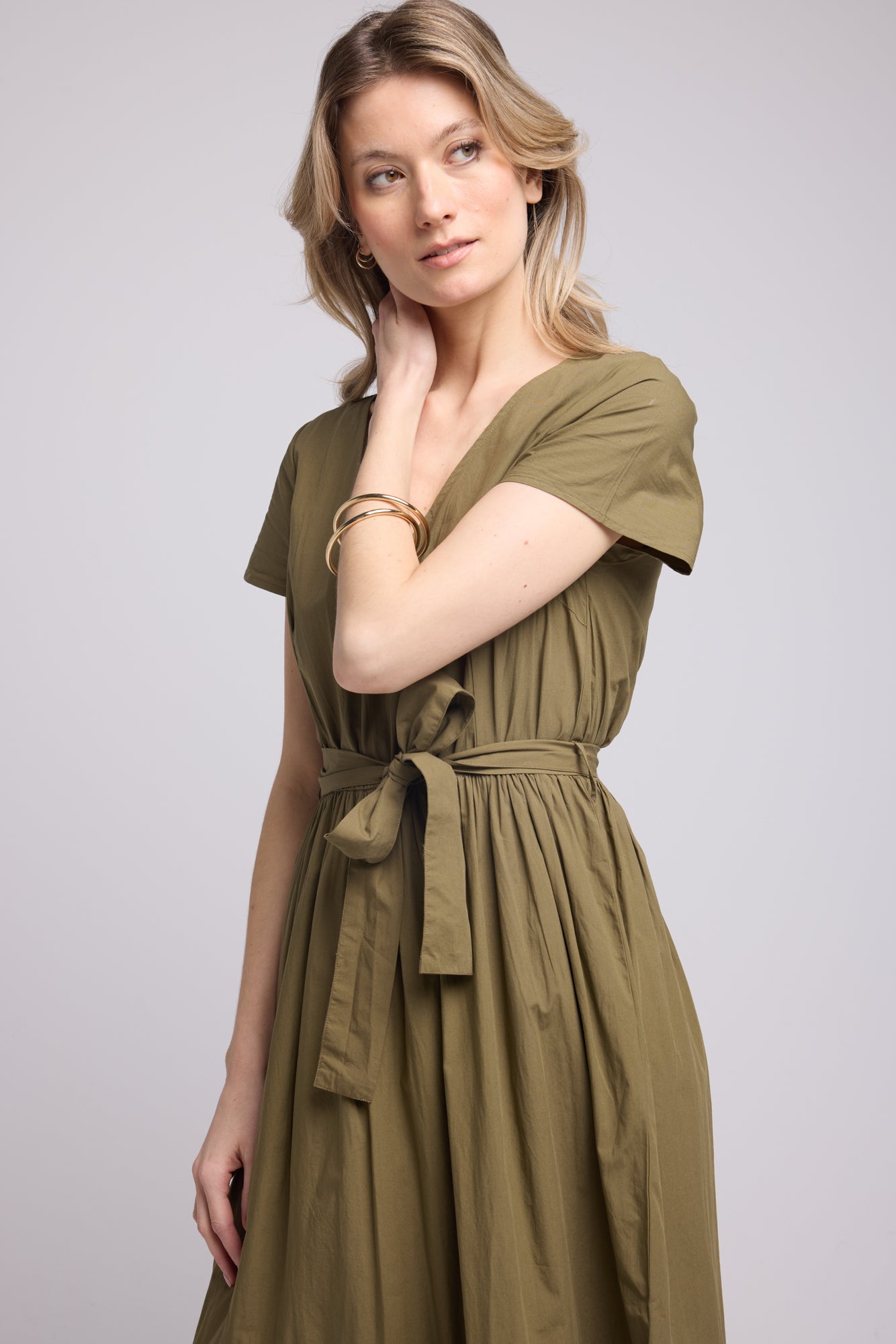 ROBE CHICHI KHAKI