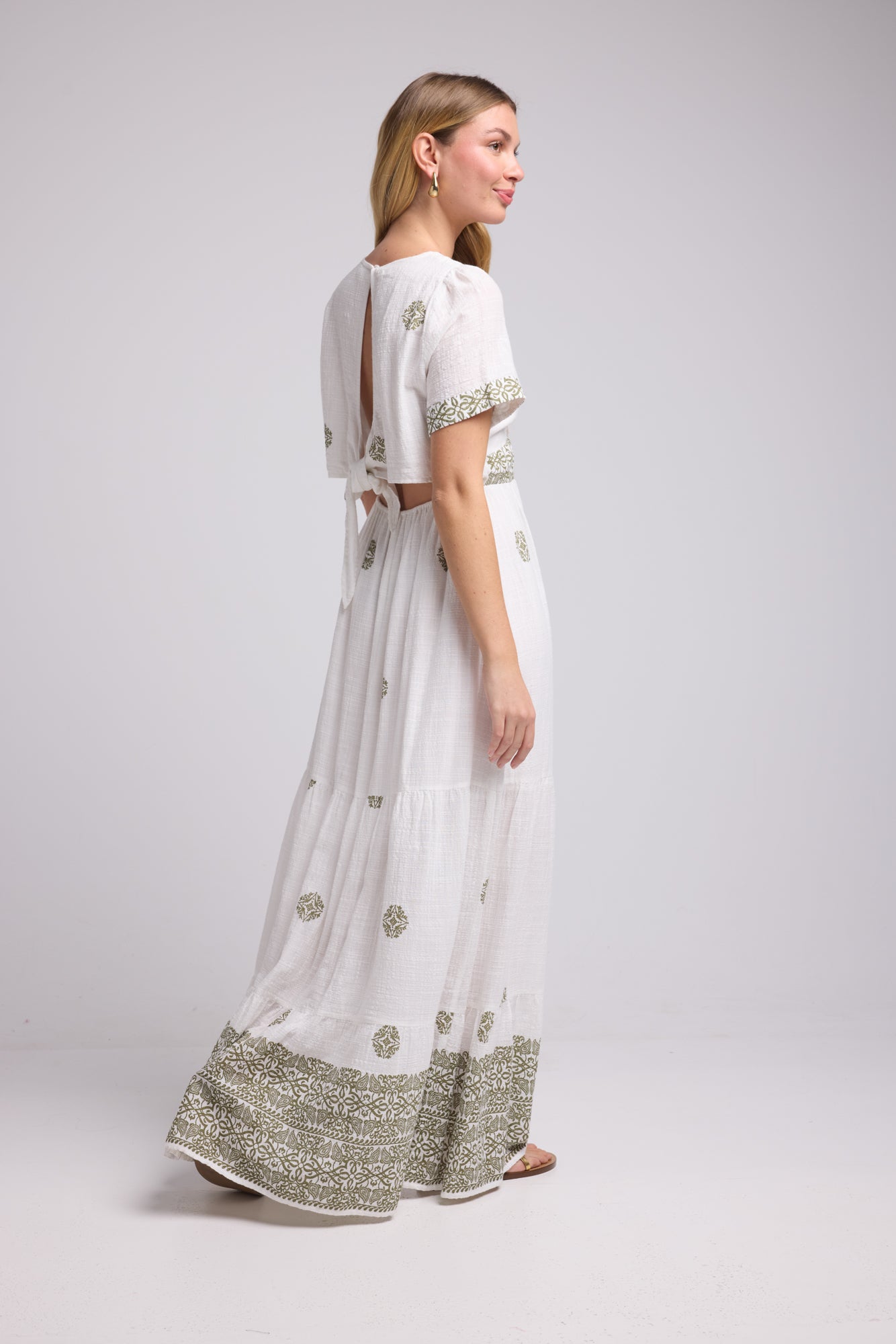 ROBE DOLORES P19 KHAKI