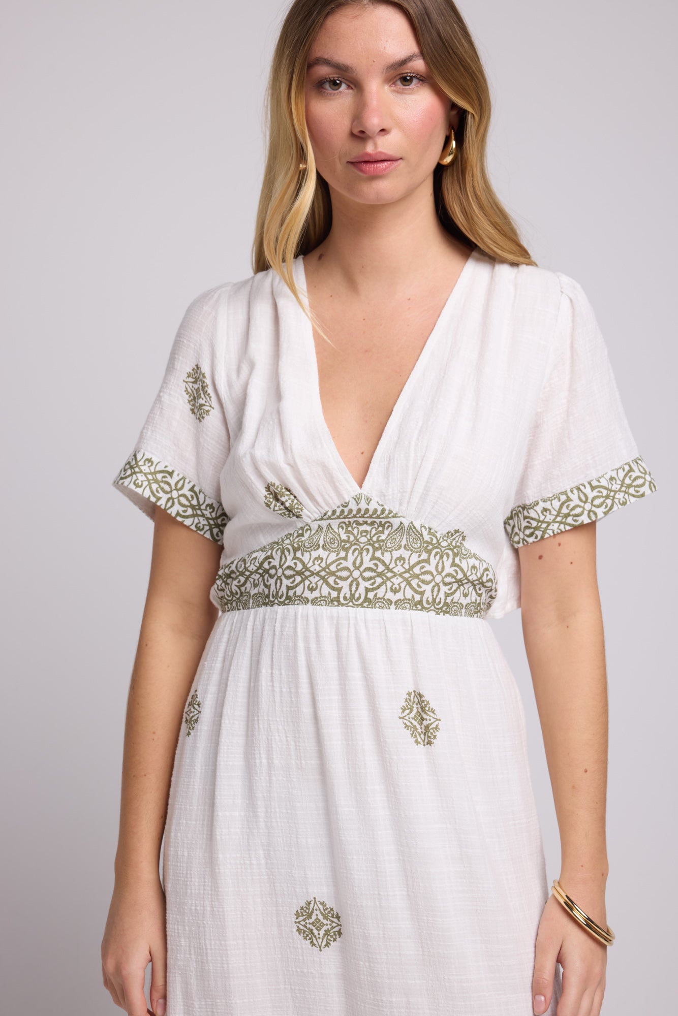 ROBE DOLORES P19 KHAKI