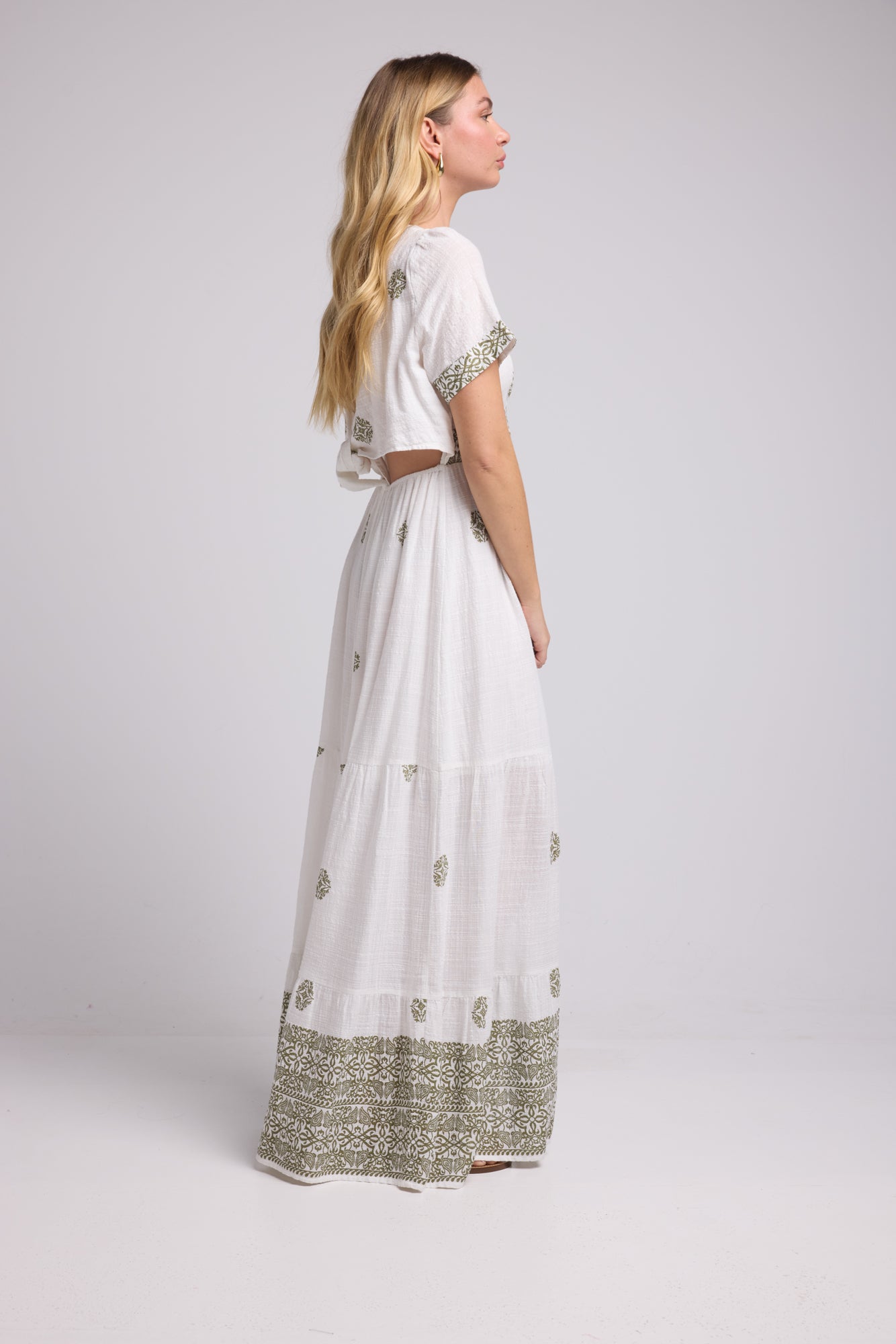 ROBE DOLORES P19 KHAKI