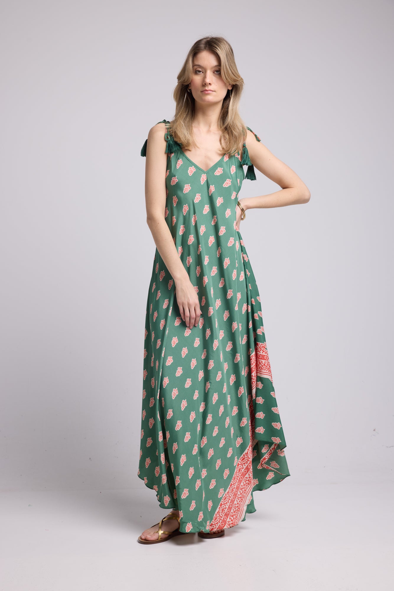 ROBE GAYA GREEN P5003