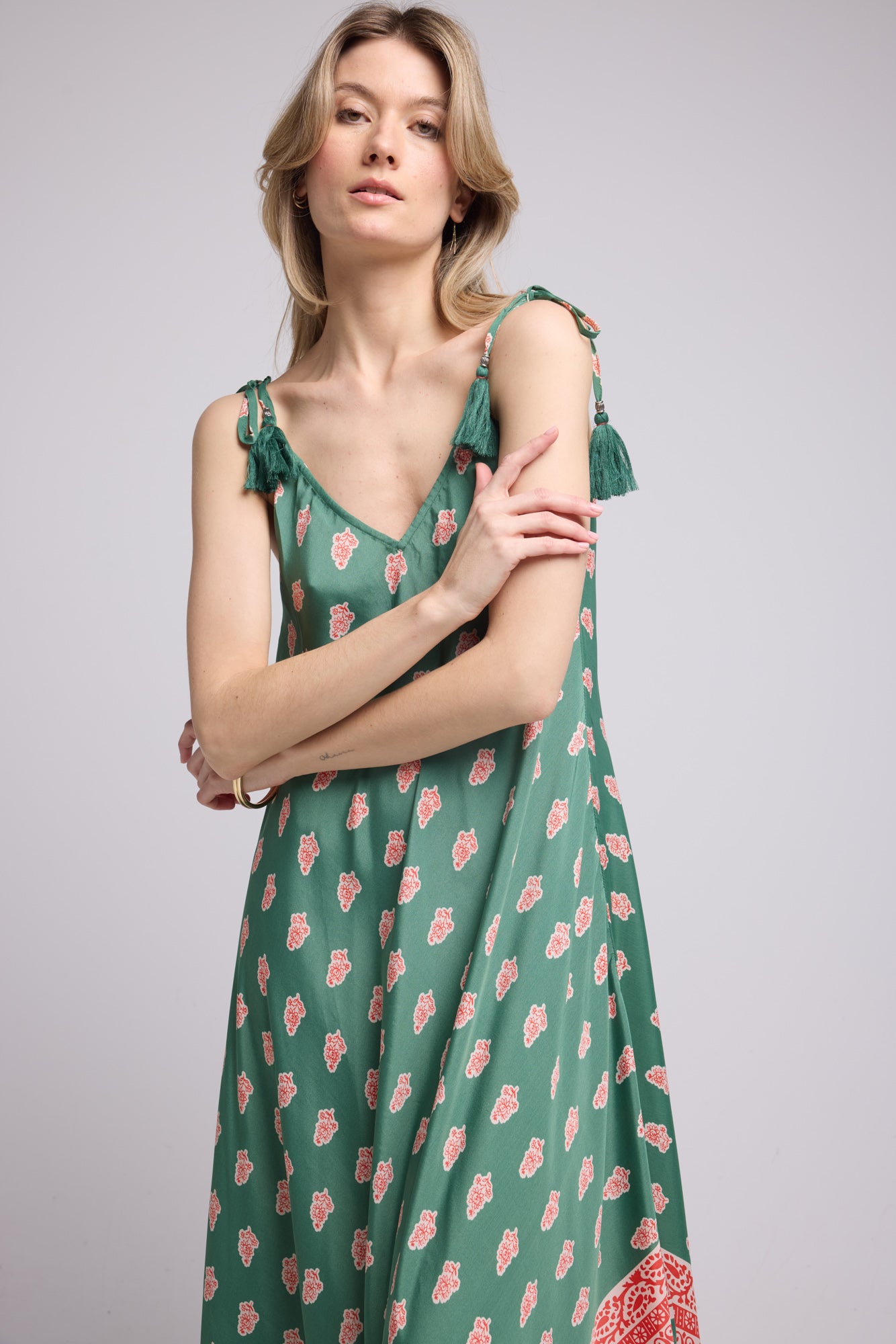 ROBE GAYA GREEN P5003
