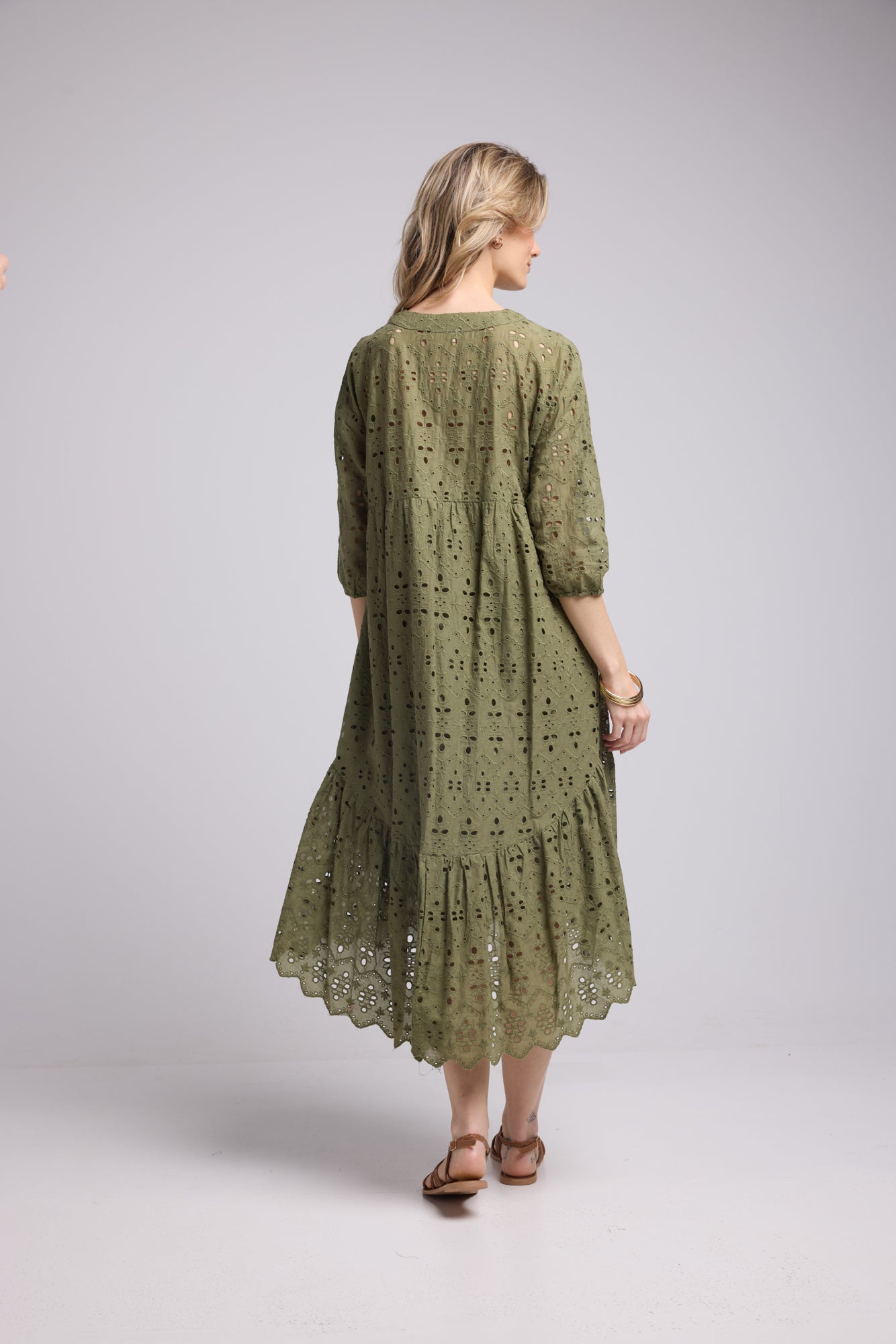 ROBE INDIA/KHAKI