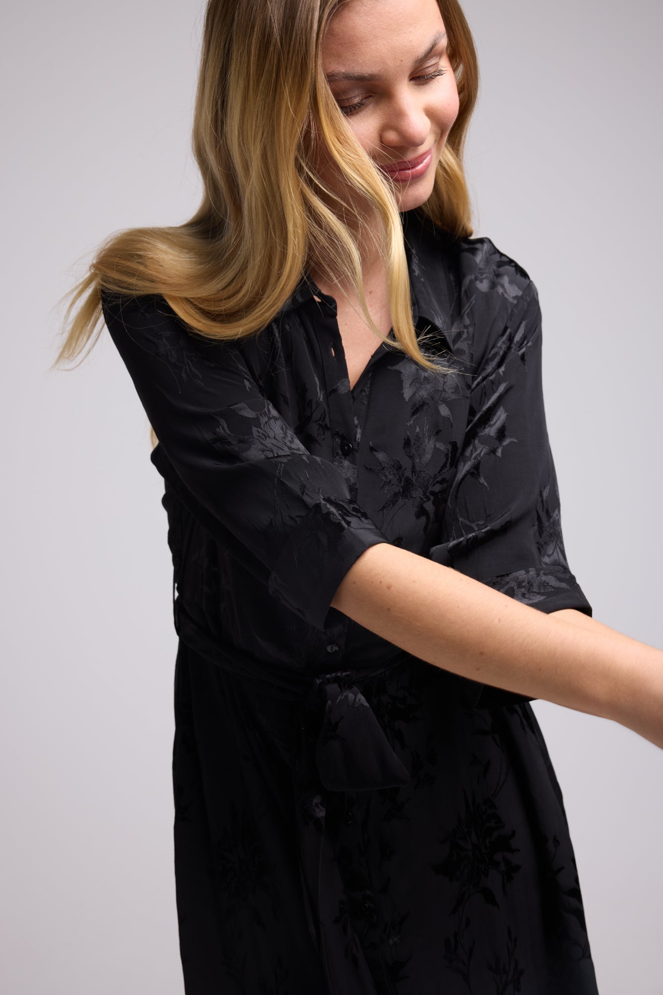 ROBE JUNA BLACK
