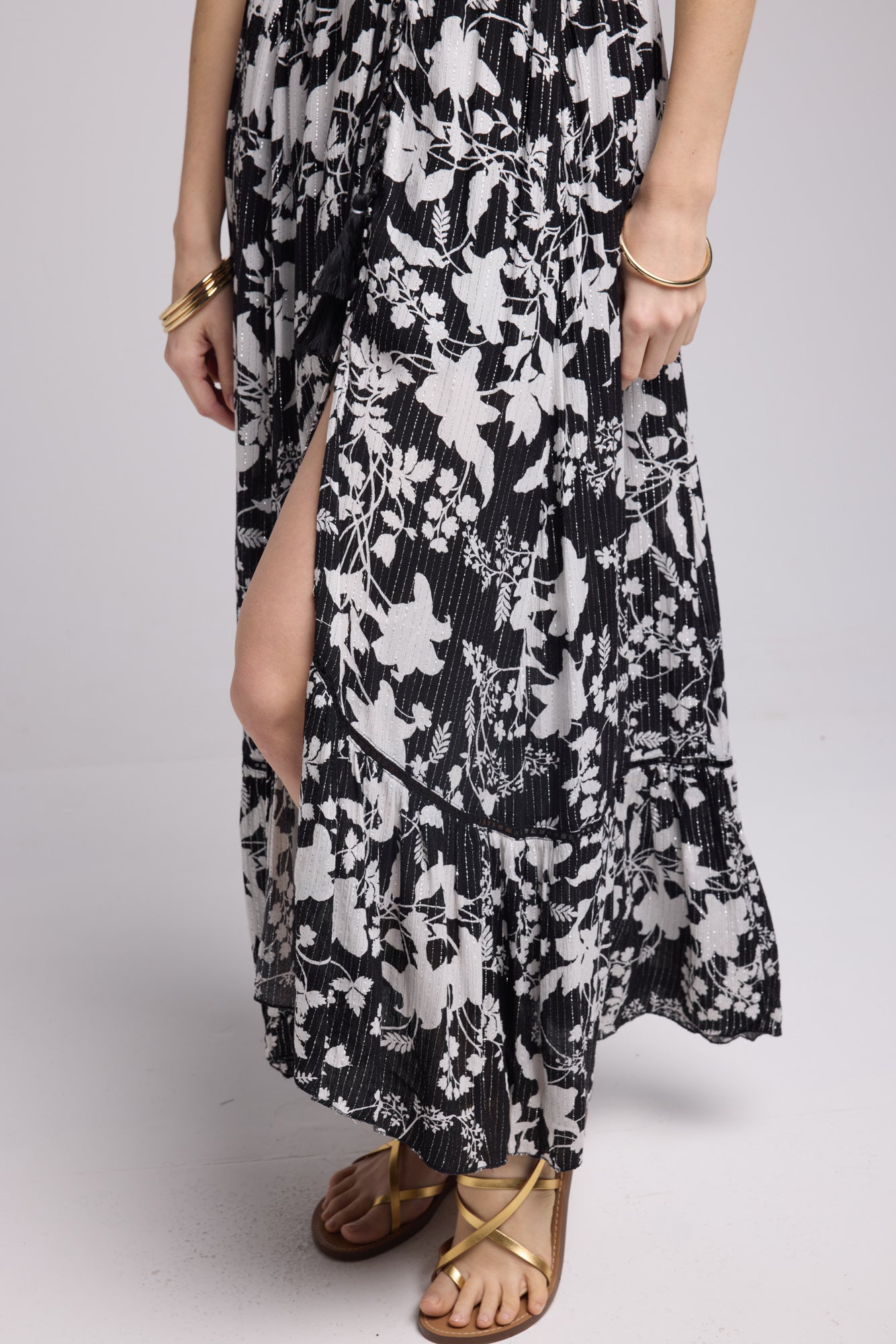 ROBE LORY LONG/GROSSES FLEURS NOIR P816