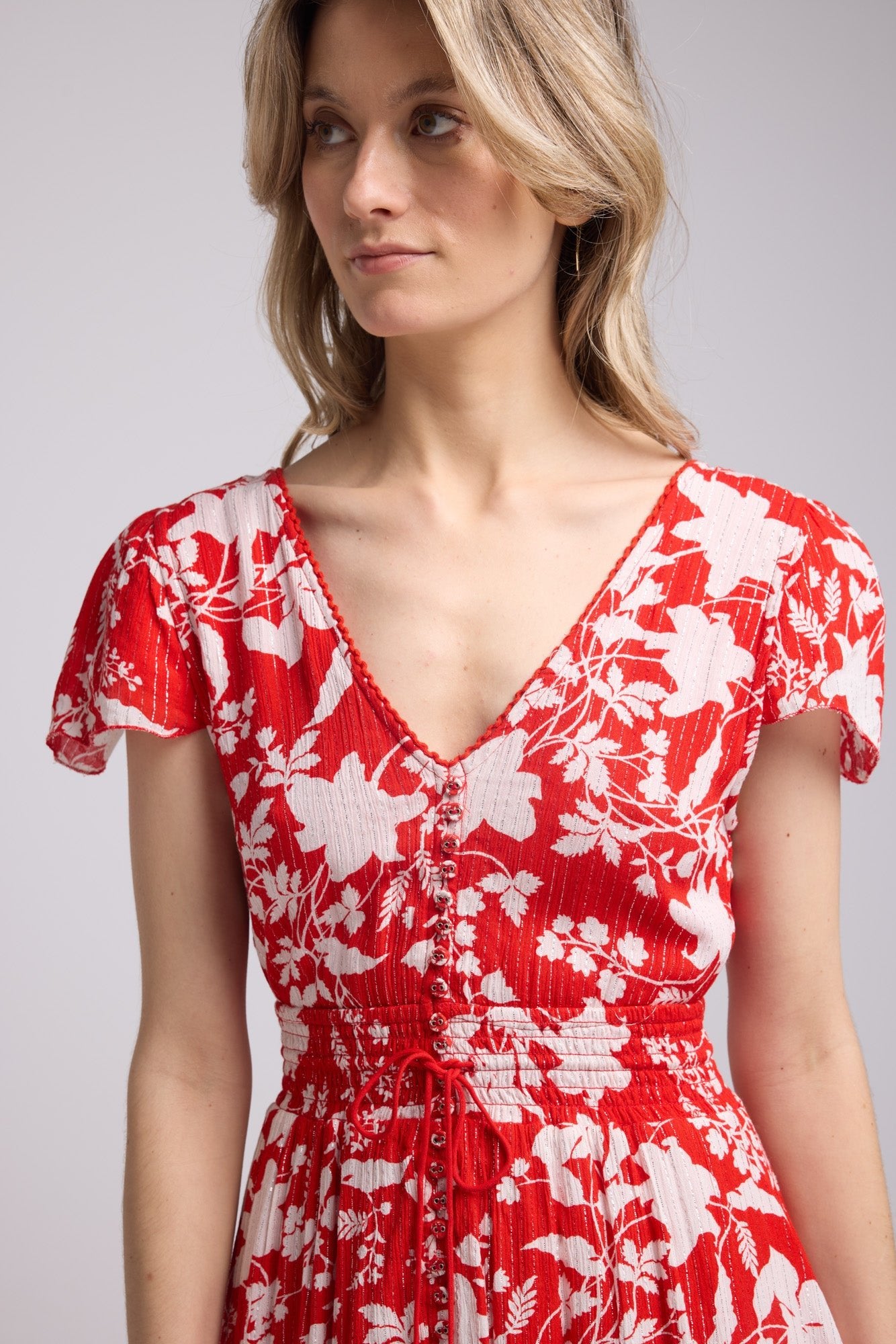 ROBE LORY SHORT/P816 GROSSES FLEURS ROUGE