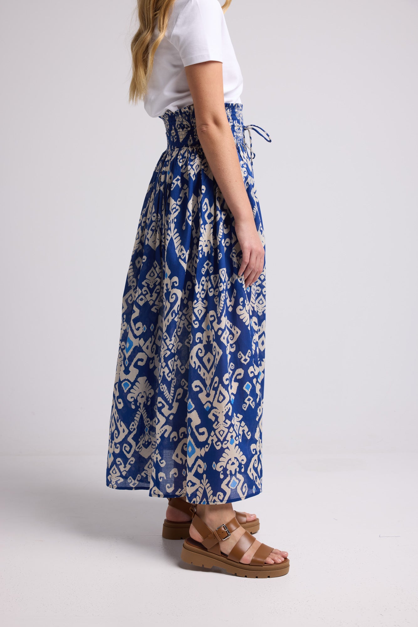 NEO P1401 NAVY SKIRT