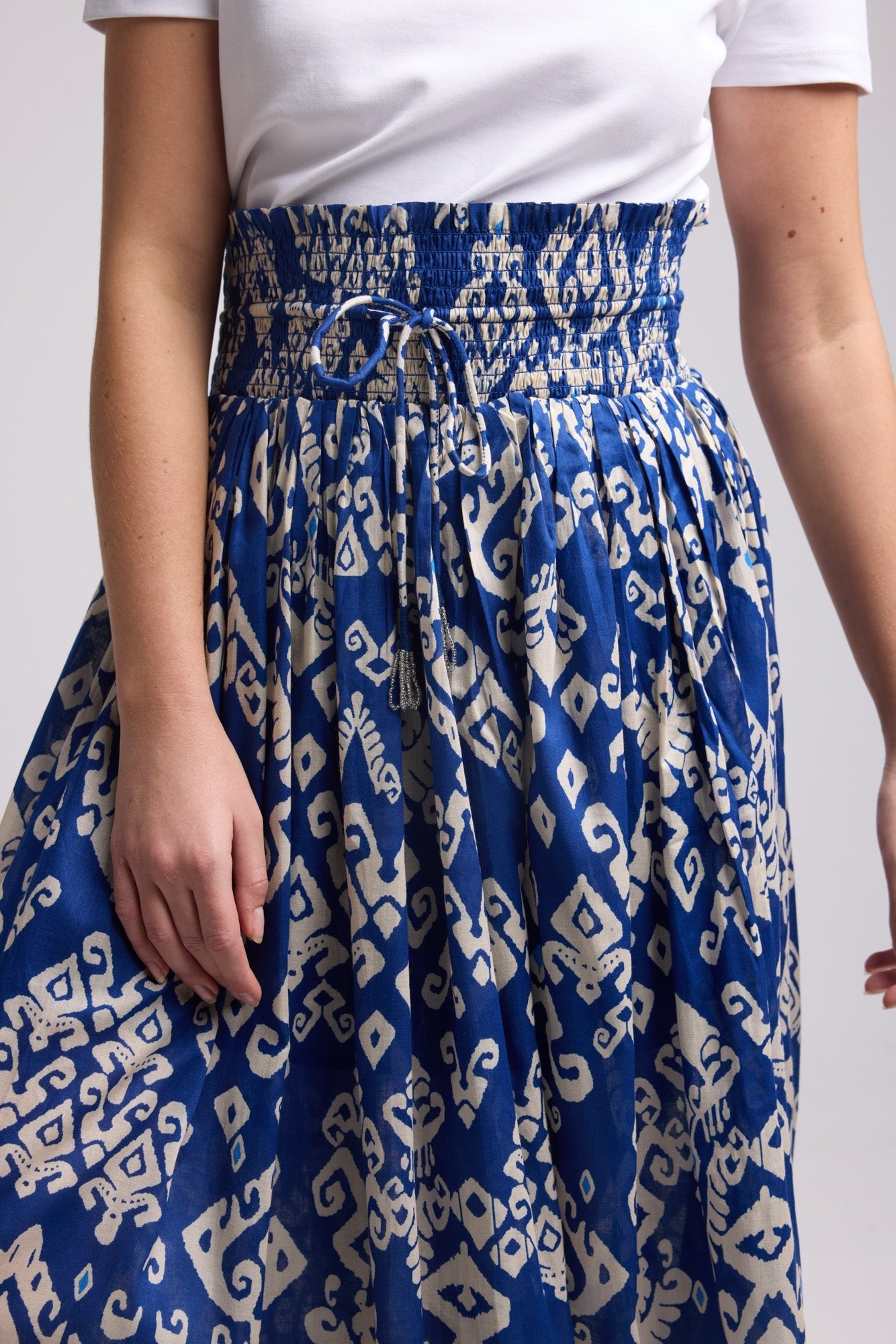 NEO P1401 NAVY SKIRT