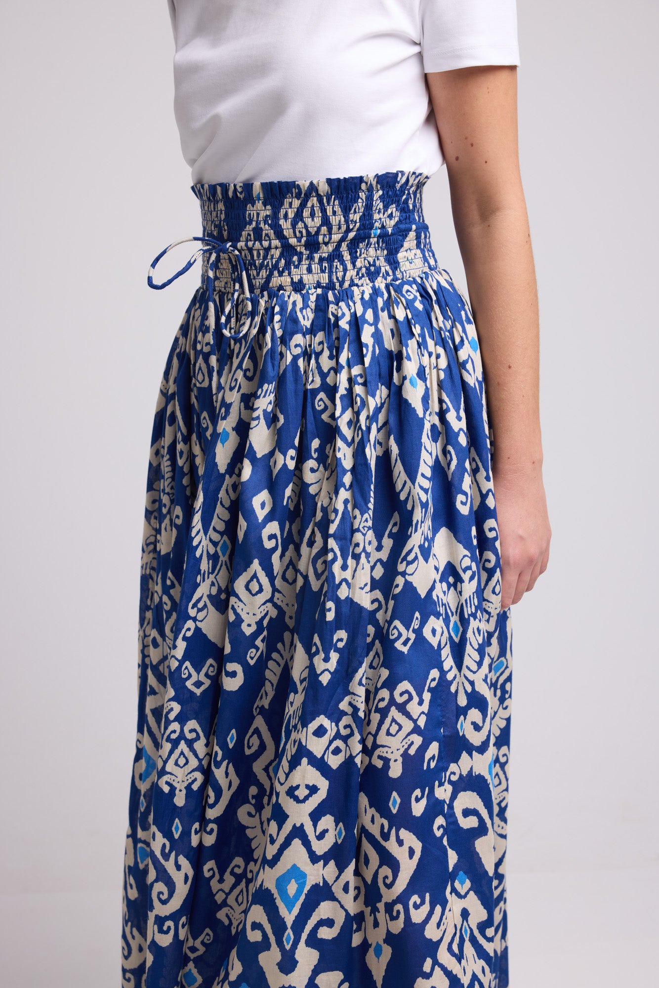 NEO P1401 NAVY SKIRT