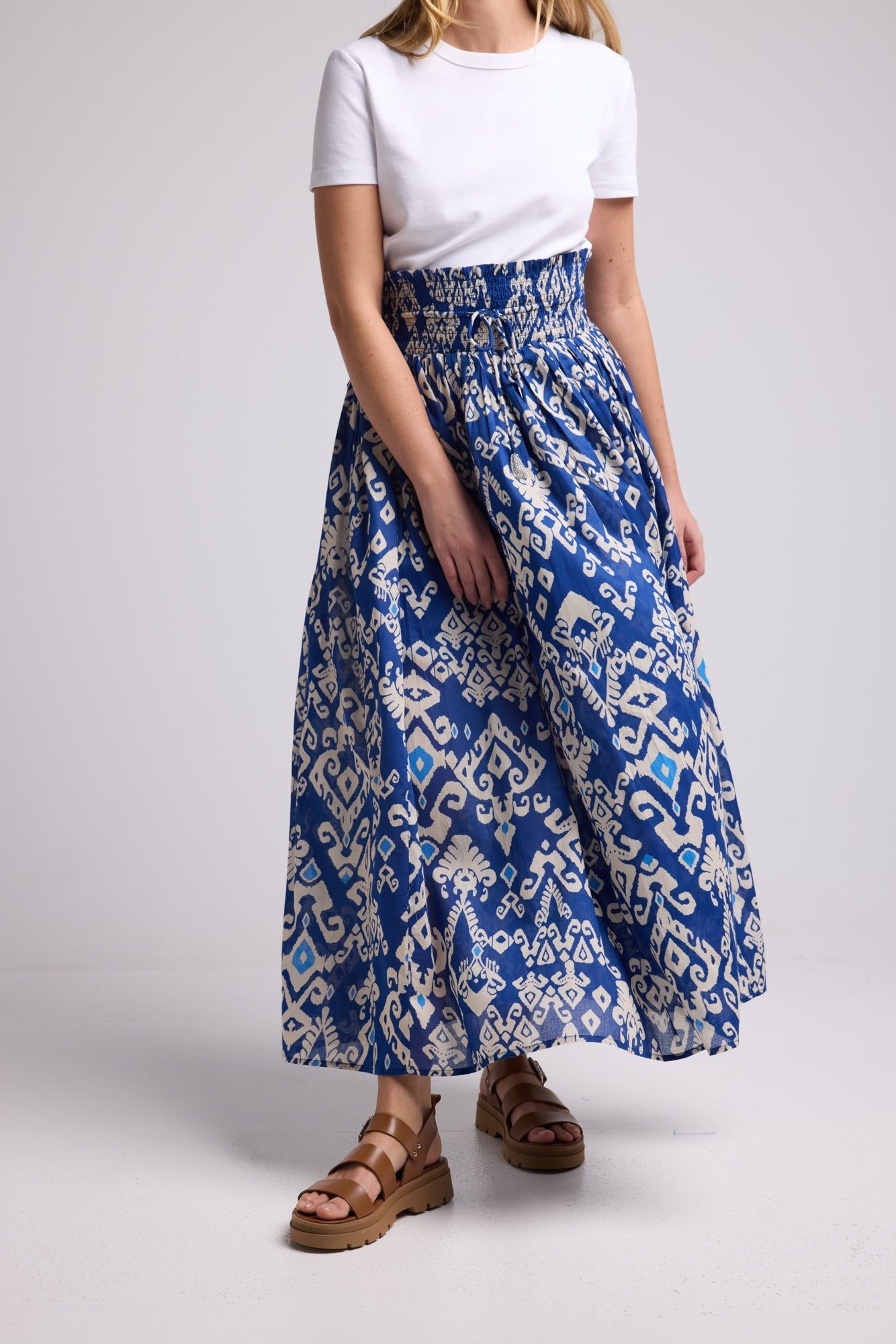 NEO P1401 NAVY SKIRT