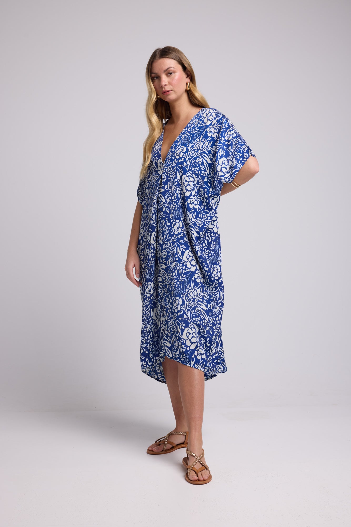 ROBE NESS/NAVY P3011