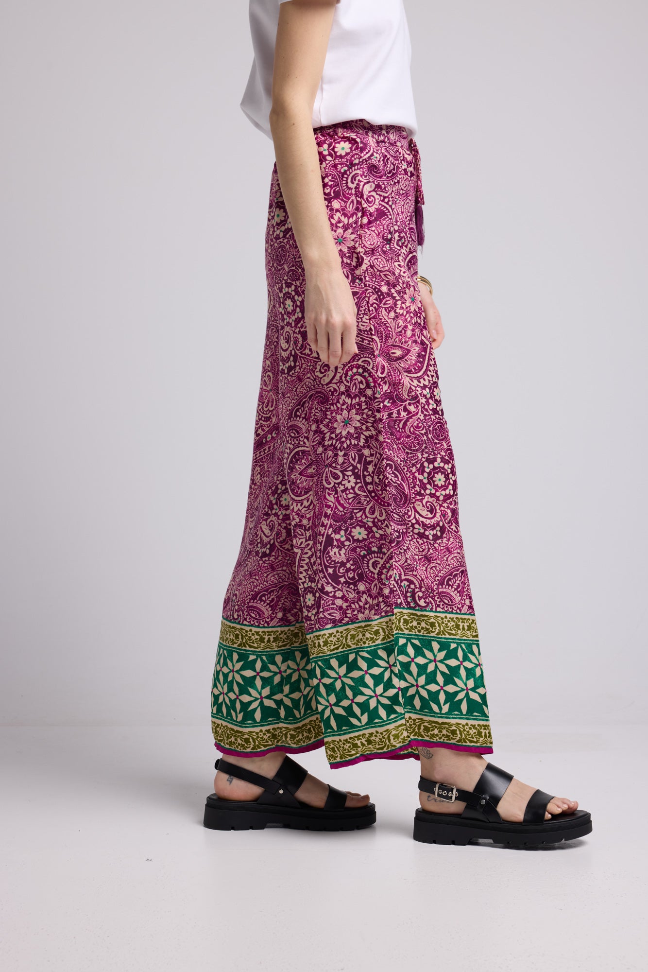 PANTALON SANTANA PURPLE P4002