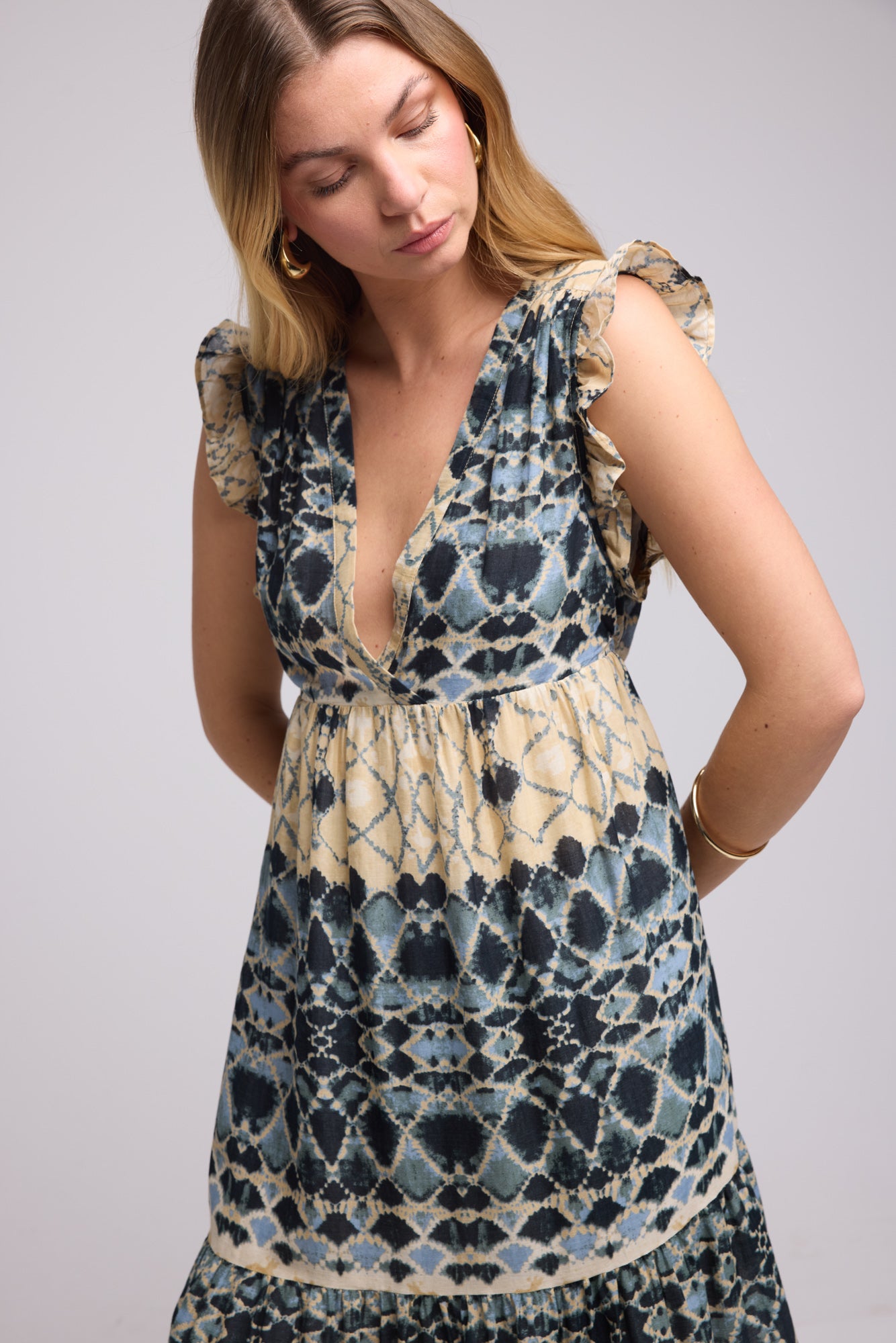 ROBE SANTIA/P100 NOIR