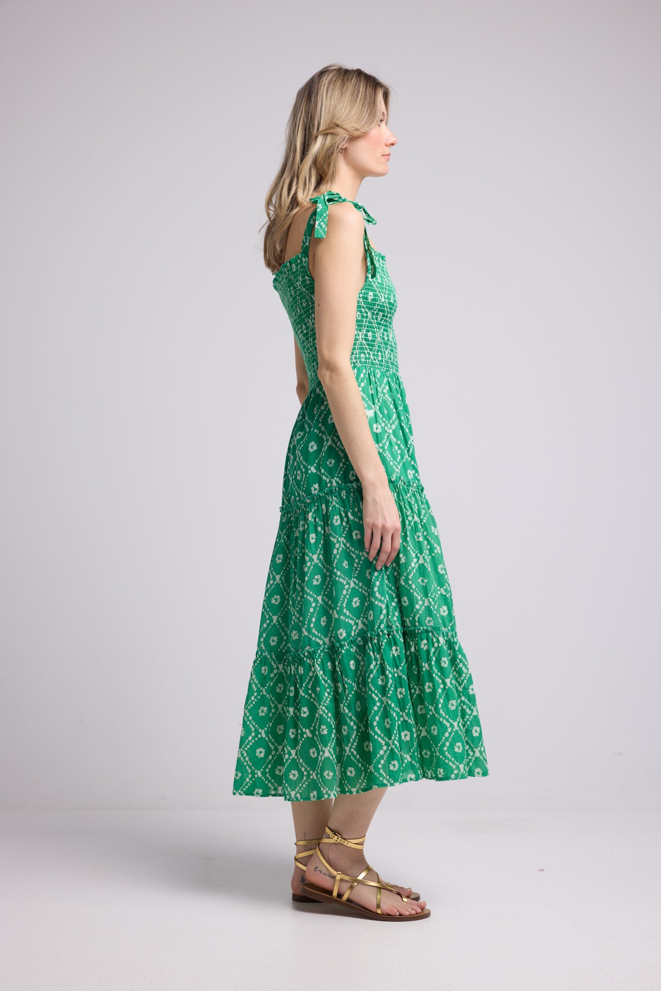 ROBE SMOKY/P2016 VERT