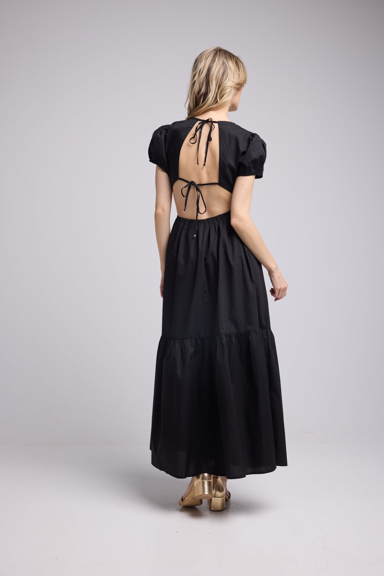 ROBE VERA/NOIR